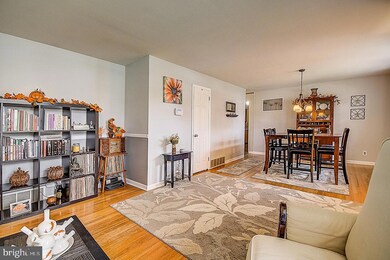 207 Sycamore Ave, Sewell, NJ 08080 - photo 5