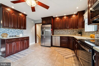 2947 Eastburn Ave, Broomall, PA 19008 - photo 6