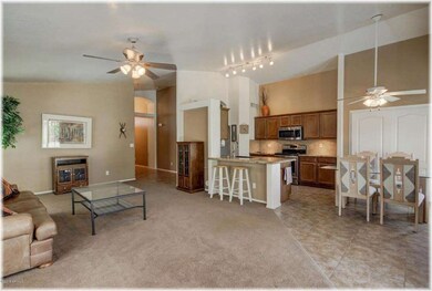 Kitchen and Eat-In Area