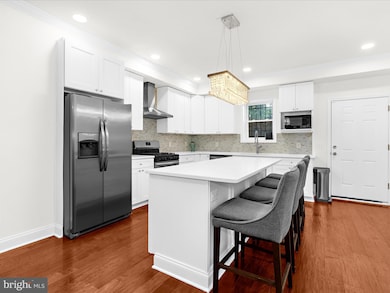 505 W Mosher St, Baltimore, MD 21217 - photo 7