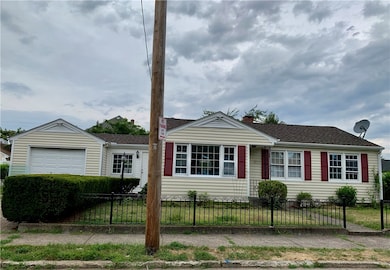 Large Renovated Ranch...