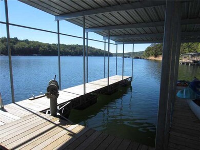 Waterfront/Dock/Pier.