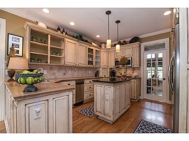 115 Fox Glove Ln, Bentonville, AR 72712 - photo 3