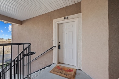 178 W Springview Dr, Saratoga Springs, UT 84045 - photo 3