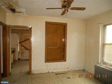 310 W 5th St, Lansdale, PA 19446 - photo 4