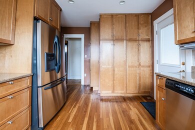 53 Carver Rd E unit 53, Watertown, MA 02472 - photo 6