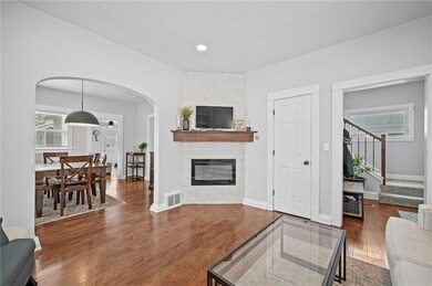 3804 Forest Ave, Des Moines, IA 50311 - photo 7