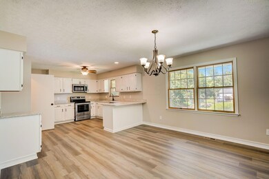 8-web-or-mls-Fabius Way-008