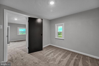 6166 Thompson Rd, Stewartstown, PA 17363 - photo 7