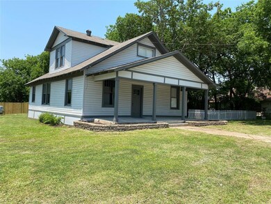 1101 N Culberson St, Gainesville, TX 76240 - photo 2