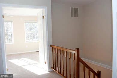 18817 Coral Grove Terrace, Germantown, MD 20874 - photo 7