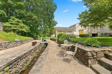 8 Merriweather Rd, Worcester, MA 01602 - photo 7