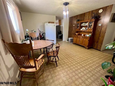 407 2nd Ave, Minatare, NE 69356 - photo 6
