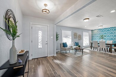 1328 W Redbud Dr, Hurst, TX 76053 - photo 5