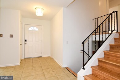 6218 Roblynn Rd, Laurel, MD 20707 - photo 5