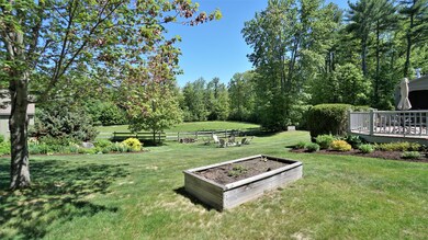 Antique_Maine_Farmhouse