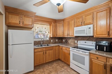 210 Pardee Blvd, Browns Mills, NJ 08015 - photo 6