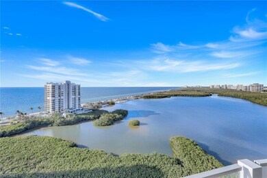 Gulf & Clam Bay Views ~ Just Steps to the Sand
