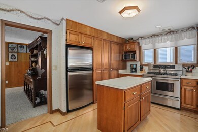 Kitchen 2
