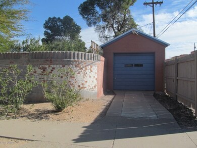 2100 E 10th St, Tucson, AZ 85719 - photo 2