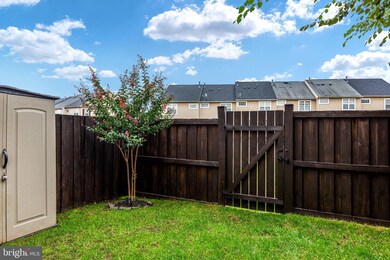 9072 Marble Falls Ct, Bristow, VA 20136 - photo 7