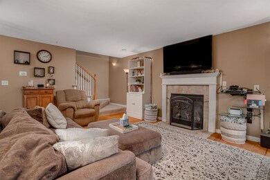 32 Patch Hill Ln, Milford, NH 03055 - photo 7