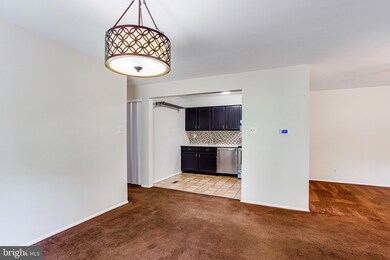 275 Green St unit 5E3, Beverly, NJ 08010 - photo 6