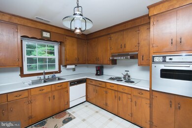 4734 Egypt Rd, Cambridge, MD 21613 - photo 2