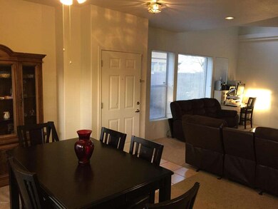 Eat In Kitchen Open Floor Plan