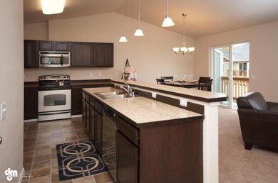 Kitchen Breakfast Bar