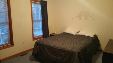 1220 Falls Rd, Bushkill, PA 18324 - photo 5