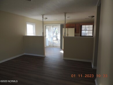 228 Lakewood Dr, Jacksonville, NC 28546 - photo 5