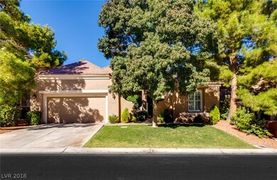 Single-story home on a quiet street in Queensridge