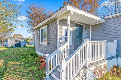 158 Staples St, Seabrook, NH 03874 - photo 2