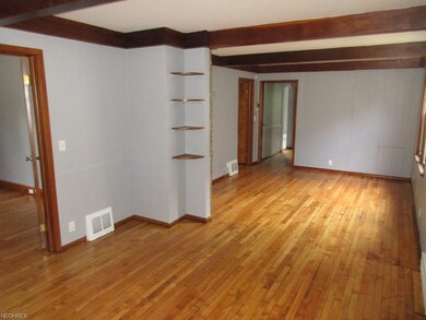 20664 Miller Ave unit down, Cleveland, OH 44119 - photo 6