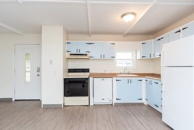 28 Christian Ave, Hudson, MA 01749 - photo 3