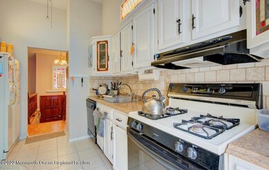 23 Disney Dr, Toms River, NJ 08755 - photo 5