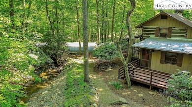 Great outdoor space to enjoy the meditative creek!