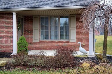 659 Wood Run Dr unit 72, Marysville, OH 43040 - photo 3