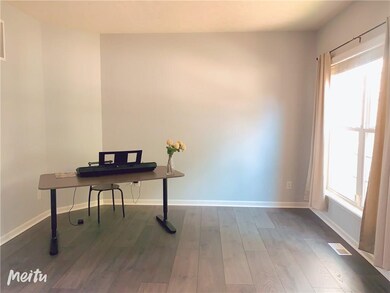 11566 Hamden Ct, Fishers, IN 46037 - photo 2