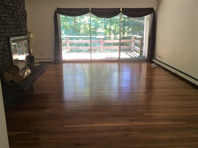 8 Cabot Dr, Nashua, NH 03064 - photo 4