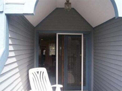 35 Merrymount Rd unit 4, Quincy, MA 02169 - photo 3