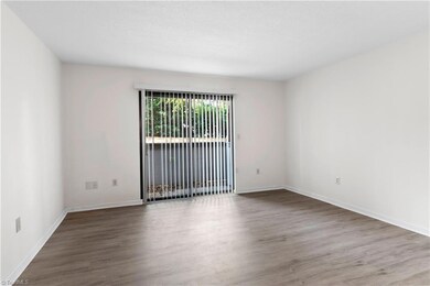 2240 Sunderland Rd unit 54N, Winston Salem, NC 27103 - photo 3