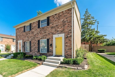 74 E Tarryton Ct (Exterior)-4