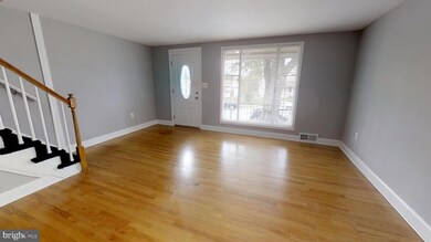 5626 Braxfield Rd, Halethorpe, MD 21227 - photo 4