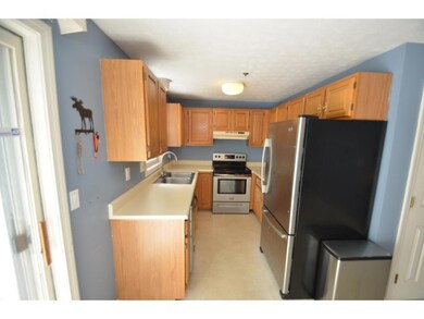 39 Beech Hill Ave, Manchester, NH 03103 - photo 7