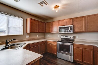 1701 W Harding Ave-8