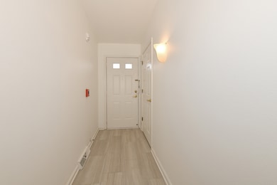 5228 S Hidden Dr unit 5228, Milwaukee, WI 53221 - photo 3