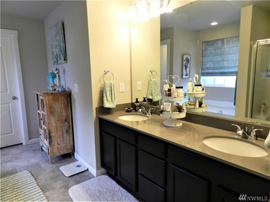 210 Fielding St NE, Orting, WA 98360 - photo 5