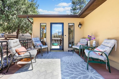 ENTRANCE PATIO
